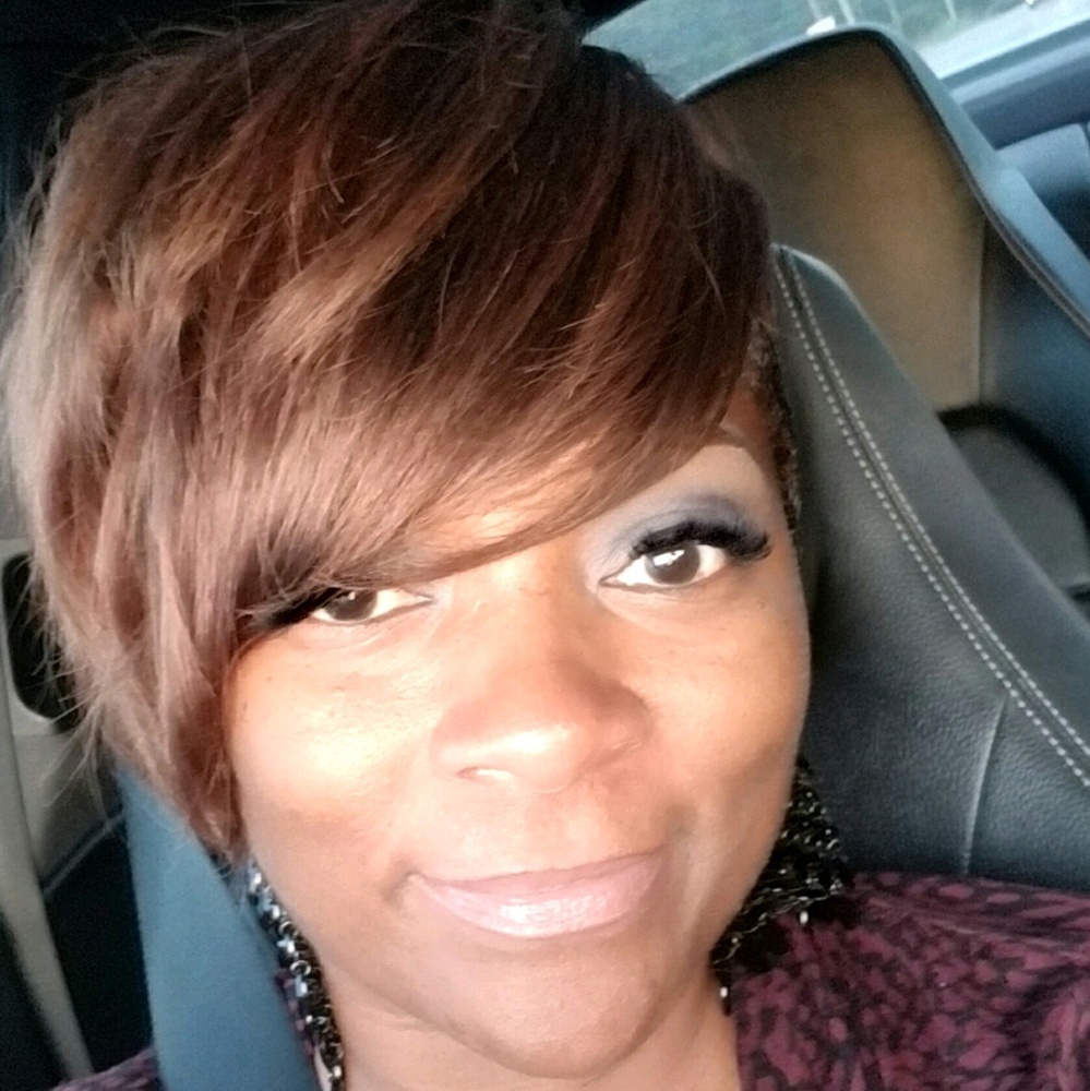 Meet your Posher, Keesha